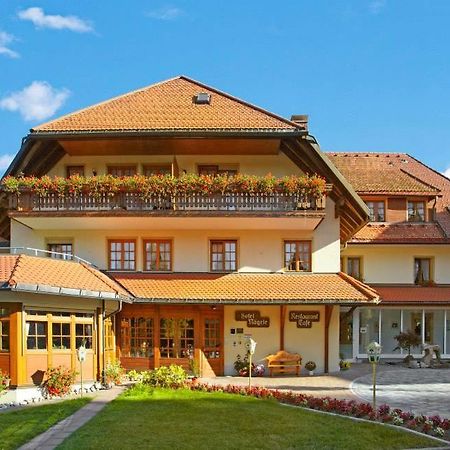 Wander- & Wellnesshotel Naegele Höchenschwand Zewnętrze zdjęcie
